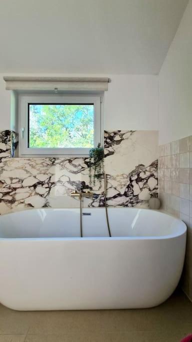 Haus Am Waldrand Und In Seenaehe Lehnin Luaran gambar