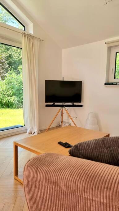 Haus Am Waldrand Und In Seenaehe Lehnin Luaran gambar